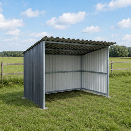 Kleine stalen schuilstal